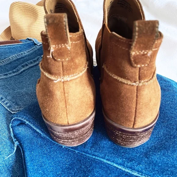 Steve Madden suede ankle boots - Picture 5 of 8